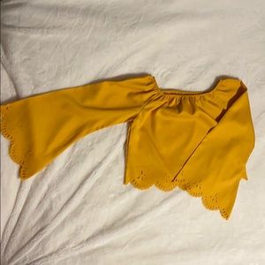 Off the shoulder flare sleeve top!